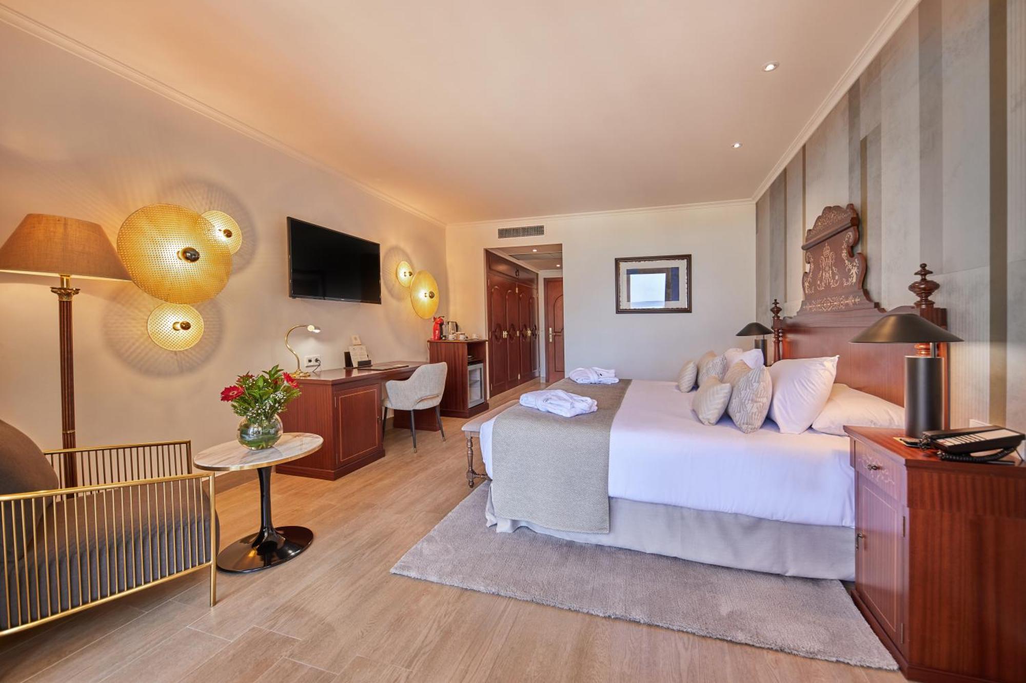 Secrets Mallorca Villamil Resort & Spa - Adults Only Пагера Екстериор снимка Deluxe room