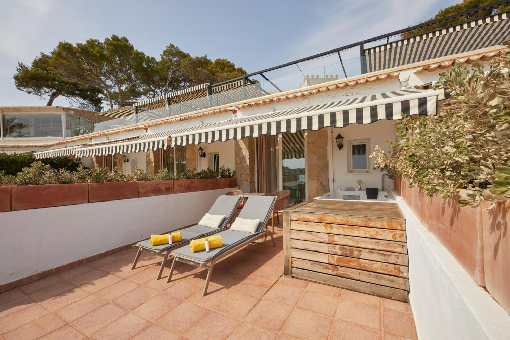 Secrets Mallorca Villamil Resort & Spa - Adults Only Пагера Екстериор снимка Terrace of a suite