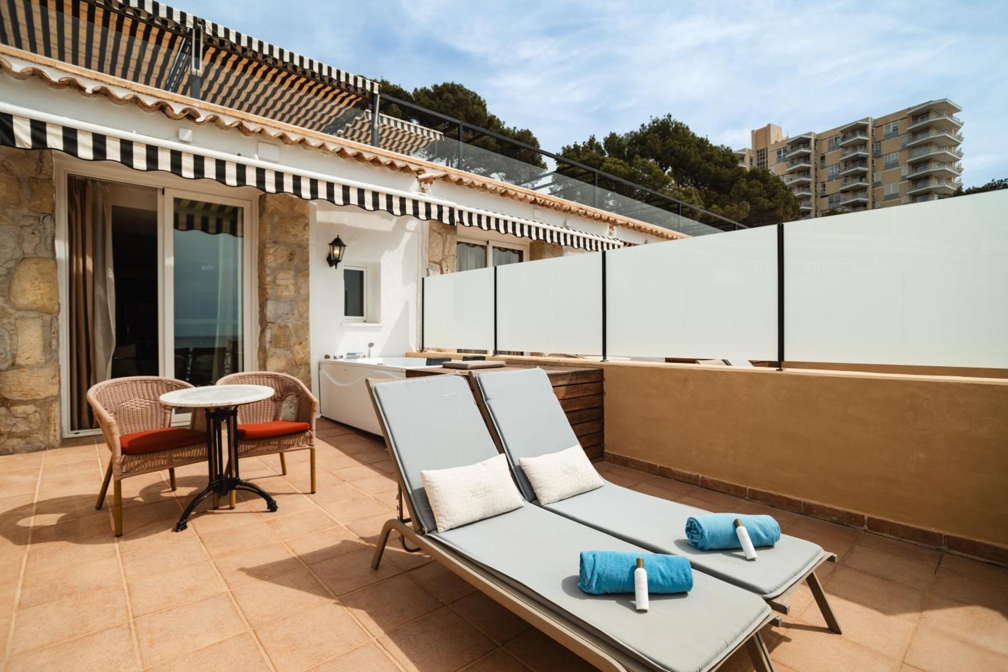 Secrets Mallorca Villamil Resort & Spa - Adults Only Пагера Екстериор снимка Terrace of a suite