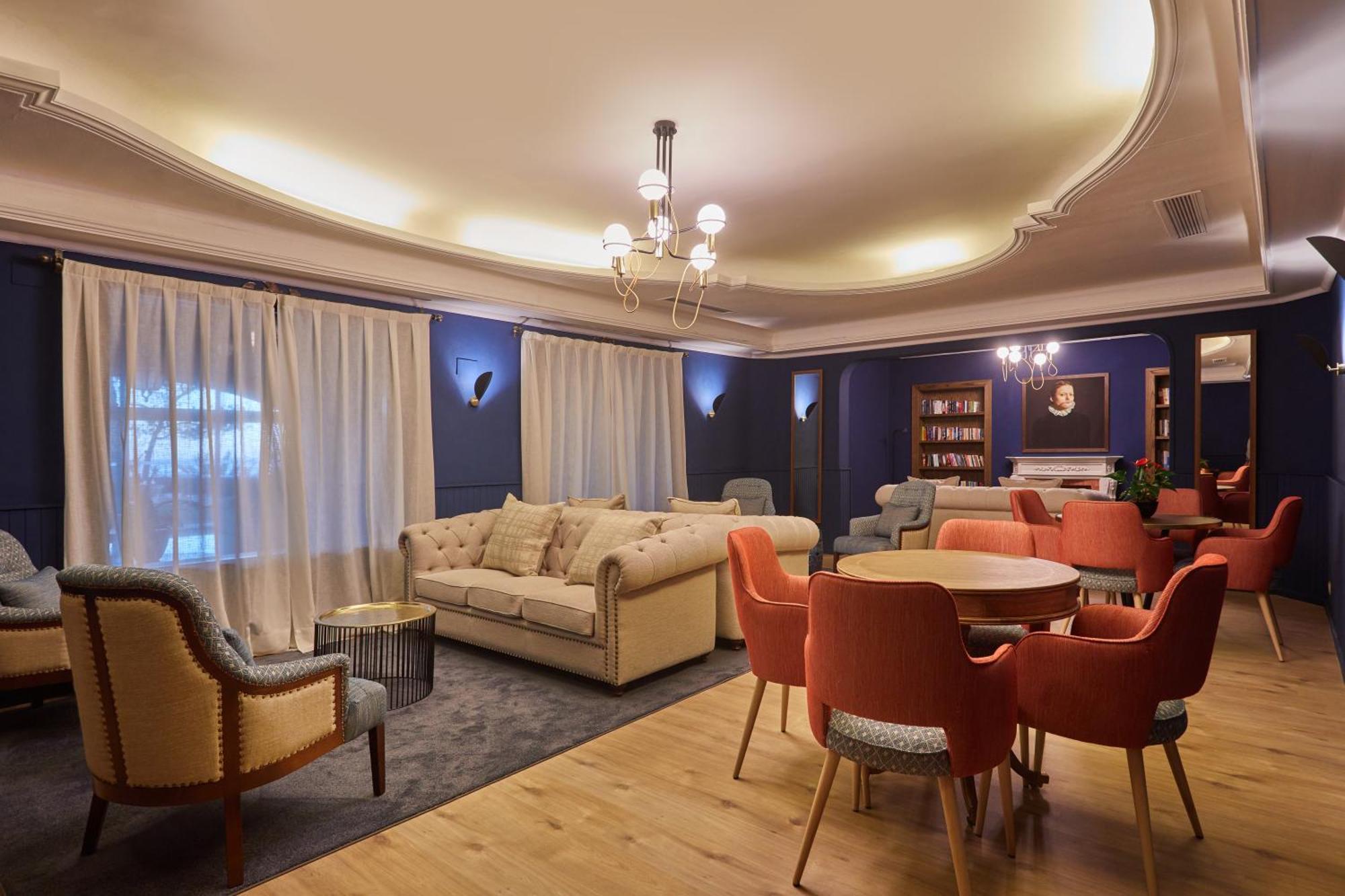 Secrets Mallorca Villamil Resort & Spa - Adults Only Пагера Екстериор снимка The lounge at the airport